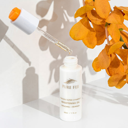 Kakadu Super Vitamin C Brightening Oil with Bakuchiol + Moringa (1oz/30ml)